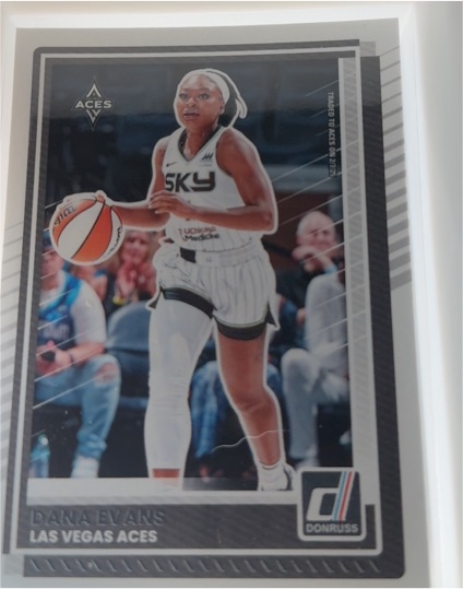 2025 Donruss WNBA #37 Dana Evans — front