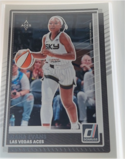2025 Donruss WNBA #37 Dana Evans — front