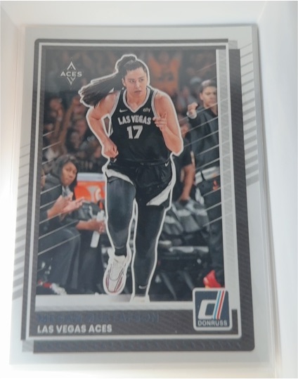 2025 Donruss WNBA #36 Megan Gustafson — front