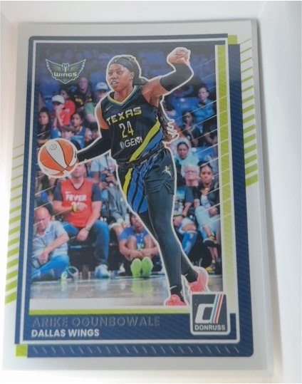 2025 Donruss WNBA #39 Arike Ogunbowale — front