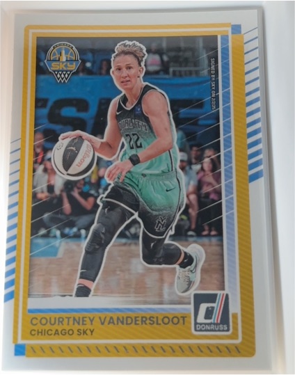 2025 Donruss WNBA #34 Courtney Vandersloot — front