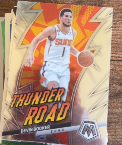 2022-23 Panini Mosaic #2 Devin Booker Thunder Road — front