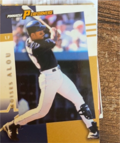 1998 Pinnacle Performers #56 Moises Alou — front