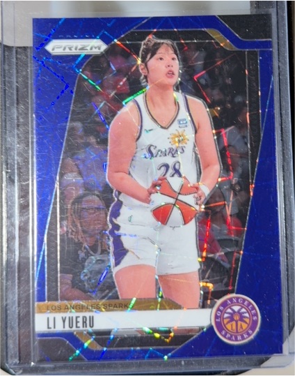 2024 Panini Prizm WNBA #23 Li Yueru Blue Velocity Prizm — front