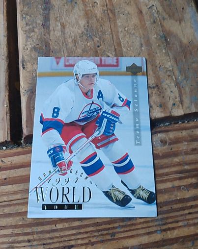 1994-95 Upper Deck #557 Teemu Selanne — front