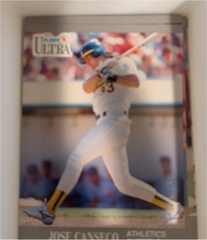 1991 Fleer Ultra #23 Jose Canseco — front