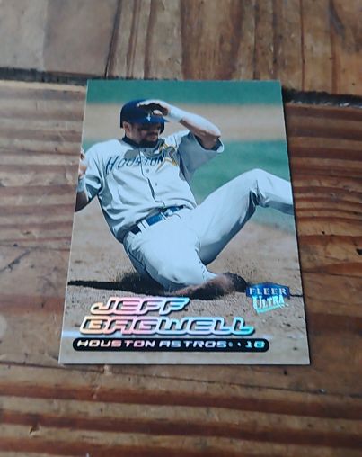 2000 Fleer Ultra #240 Jeff Bagwell — front