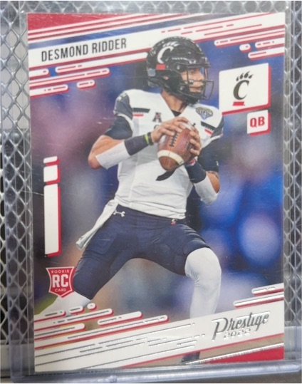 2022 Panini Chronicles Draft Picks Prestige #14 Desmond Ridder — front
