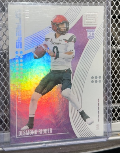 2022 Panini Chronicles Status Draft Picks #15 Desmond Ridder — front