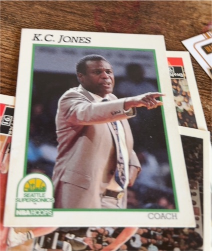1991-92 NBA Hoops #245 K.C. Jones — front