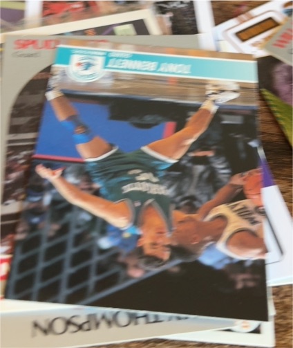 1990 SkyBox #7 Kenny Walker — front