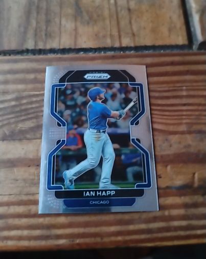 2022 Panini Prizm #9 Ian Happ — front