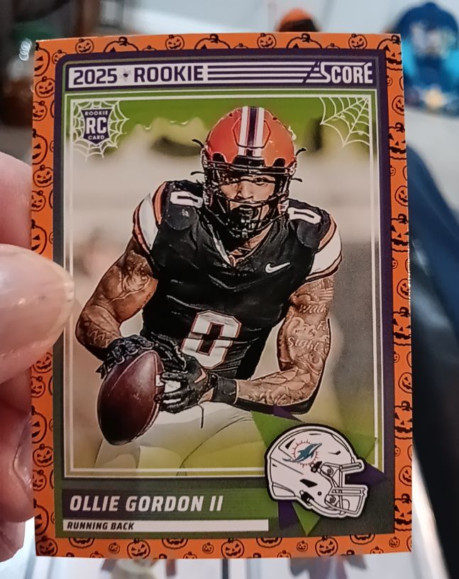 2025 Panini Score-A-Treat #10 Ollie Gordon II — front