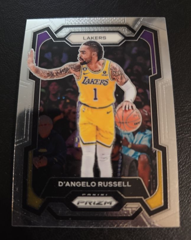 2023-24 Panini Prizm #111 D'Angelo Russell — front