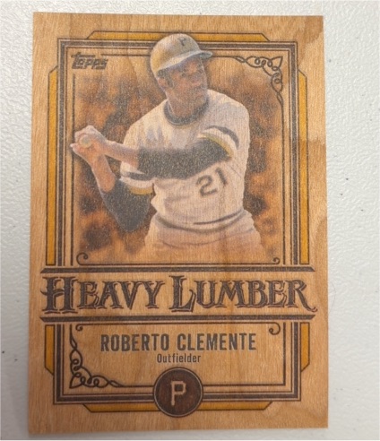 2025 Topps Series 1 Heavy Lumber #HL-19 Roberto Clemente — front