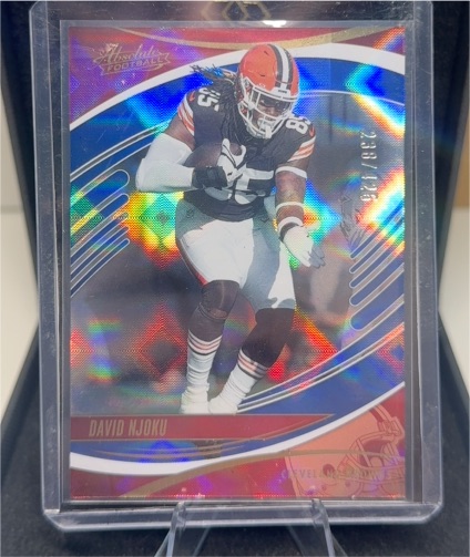 2025 Panini Absolute #12 David Njoku — front
