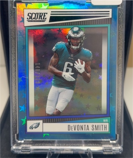 2022 Panini Score #242 DeVonta Smith — front