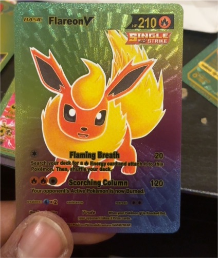 2021 Pokémon Sword and Shield Evolving Skies #169 Flareon V — front