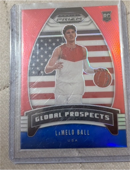 2020 Panini Prizm Draft Picks #98 LaMelo Ball Global Prospects Rookie RC — front