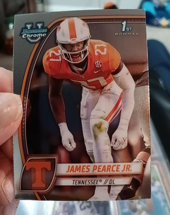 2024 Bowman University Chrome #91 James Pearce Jr. — front