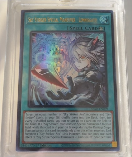 Yu-Gi-Oh! 2020 DUAD-EN069 Sky Striker Special Maneuver - Lemnisgate! — front