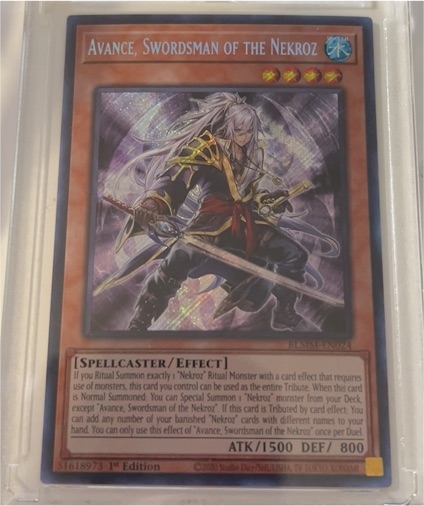 Yu-Gi-Oh! 2016 Battles of Legend: Monster Mayhem BLMM-EN024 Avance, Swordsman of the Nekroz — front