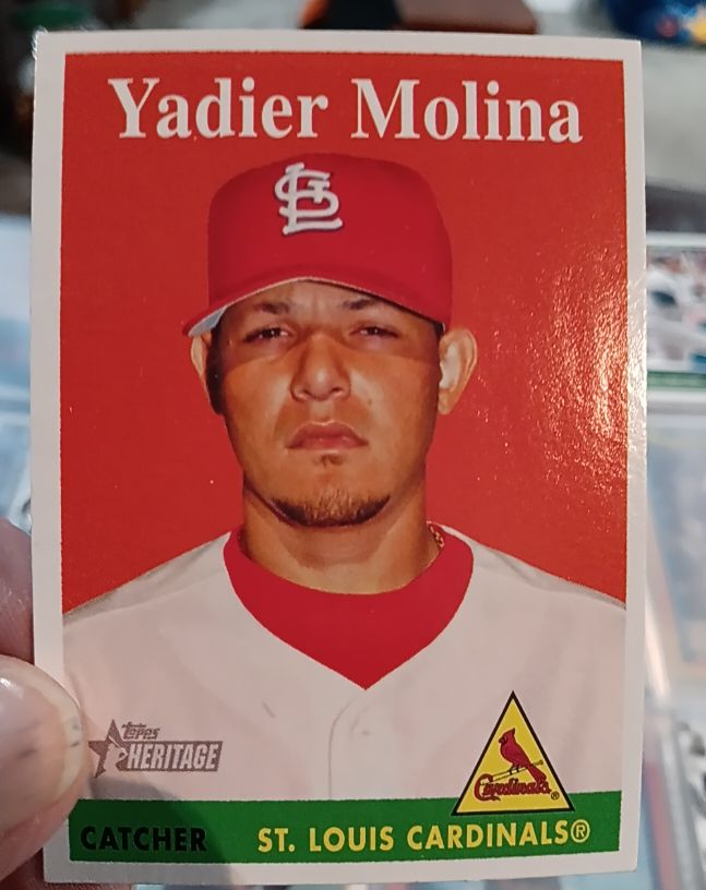 2007 Topps Heritage #24 Yadier Molina — front