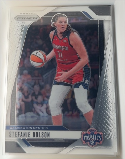 2024 Panini Prizm WNBA #34 Stefanie Dolson — front