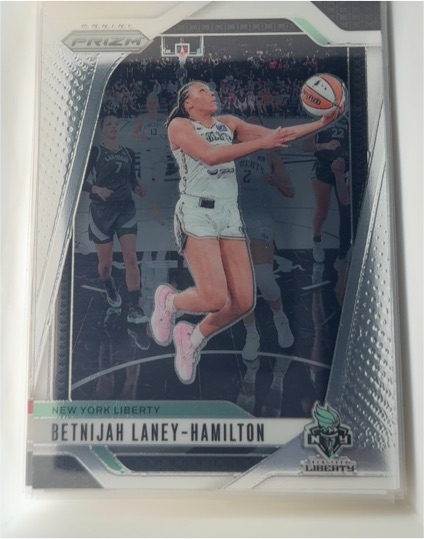 2024 Panini Prizm WNBA #5 Betnijah Laney-Hamilton — front