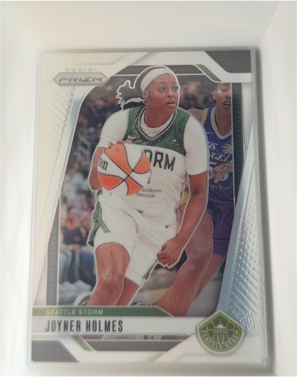 2024 Panini Prizm WNBA #9 Joyner Holmes — front