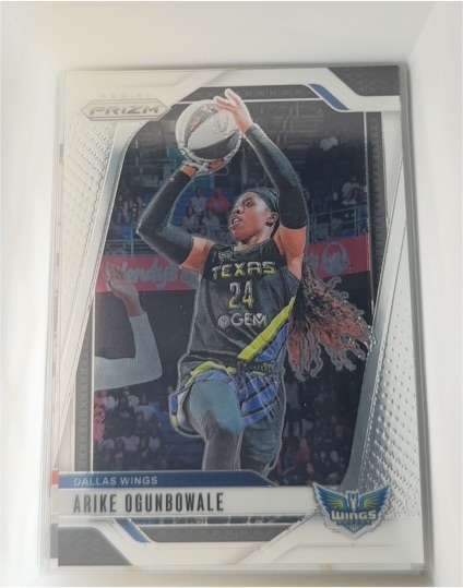 2024 Panini Prizm WNBA #28 Arike Ogunbowale — front