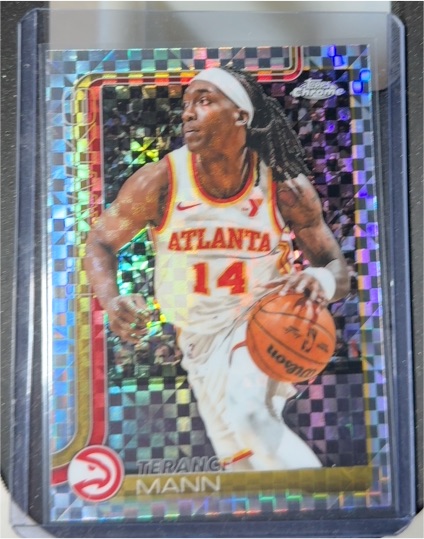 2025-26 Topps Chrome #9 Terance Mann — front