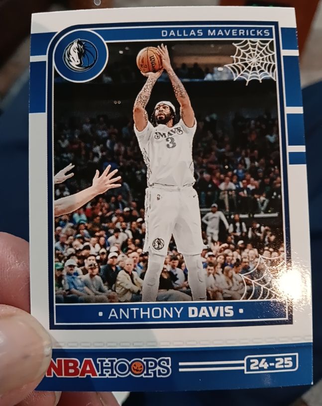 2024-25 Panini NBA Haunted Hoops #1 Anthony Davis — front