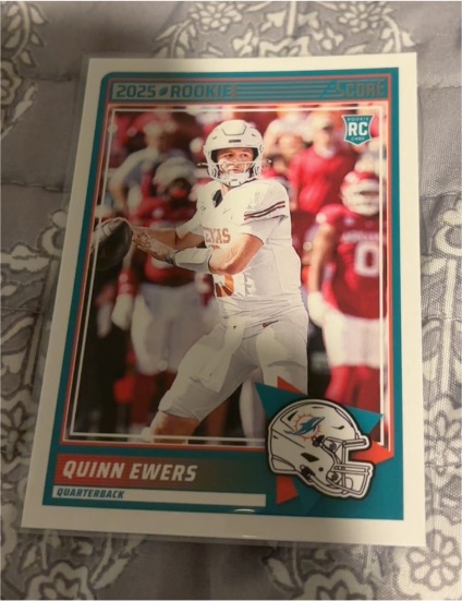 2025 Panini Score #75 Quinn Ewers — front