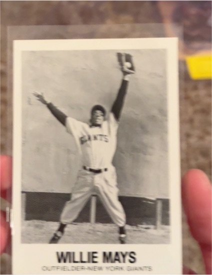 1977 TCMA Renata Galasso #8 Willie Mays New York Giants — front