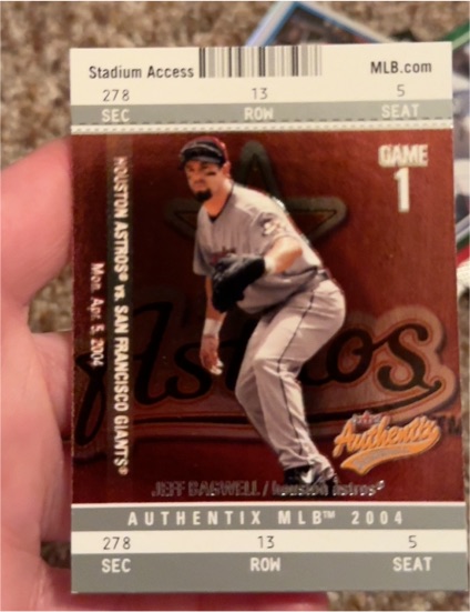 2004 Fleer Authentix #37 Jeff Bagwell — front