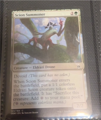 2015 Magic: The Gathering Oath of the Gatewatch #123 Scion Summoner — front