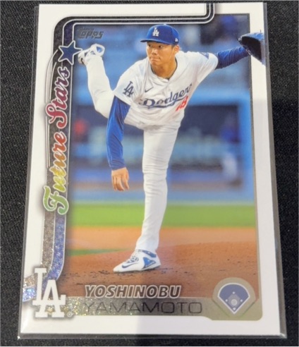 2025 Topps Series 1 #231 Yoshinobu Yamamoto — front