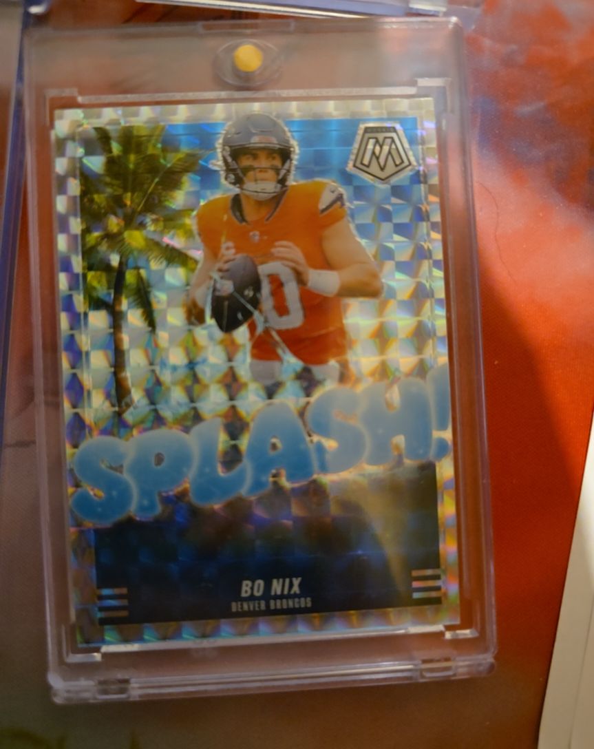 2025 Panini Mosaic #1 Bo Nix Splash! — front