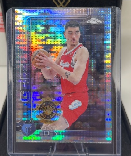2025-26 Topps Chrome #128 Zach Edey — front