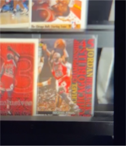1991-92 NBA Hoops #277 Michael Jordan — front