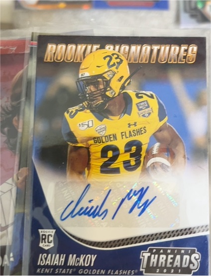2021 Panini Chronicles Threads Rookie Signatures #Isaiah McKoy — front