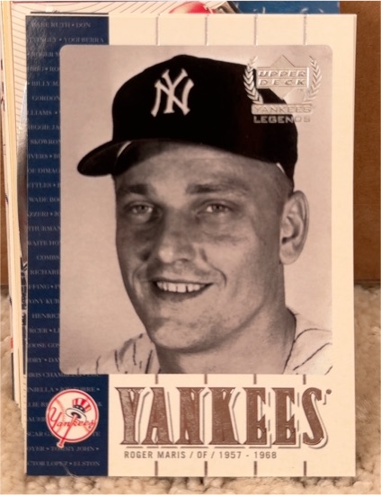 2000 Upper Deck Yankees Legends #14 Roger Maris — front