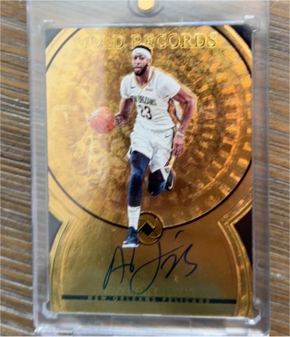 2017-18 Panini Gold Records Signatures #Anthony Davis — front