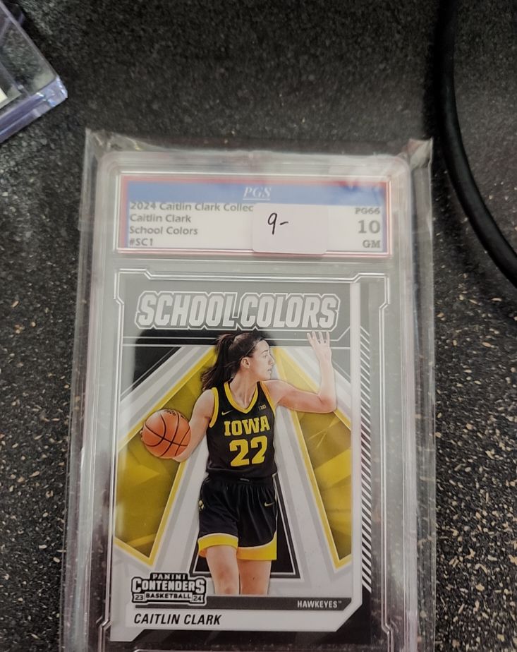 2024 Panini Caitlin Clark Collection #SC1 Caitlin Clark School Colors — front