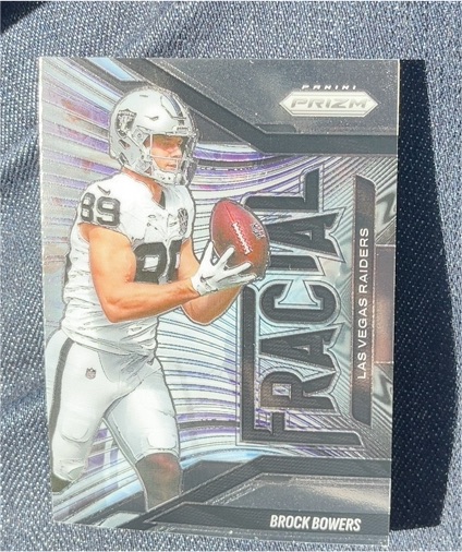 2025 Panini Prizm #6 Brock Bowers Fractal — front