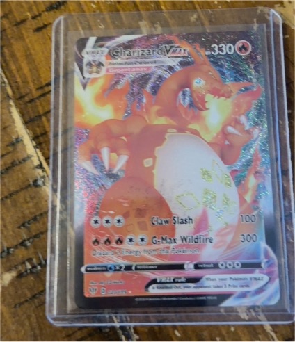 2020 Pokémon Sword & Shield Darkness Ablaze #20 Charizard VMAX — front