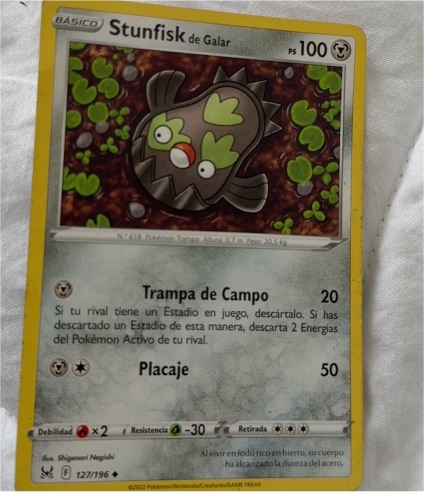 2022 Pokémon Lost Origin #127 Galarian Stunfisk — front