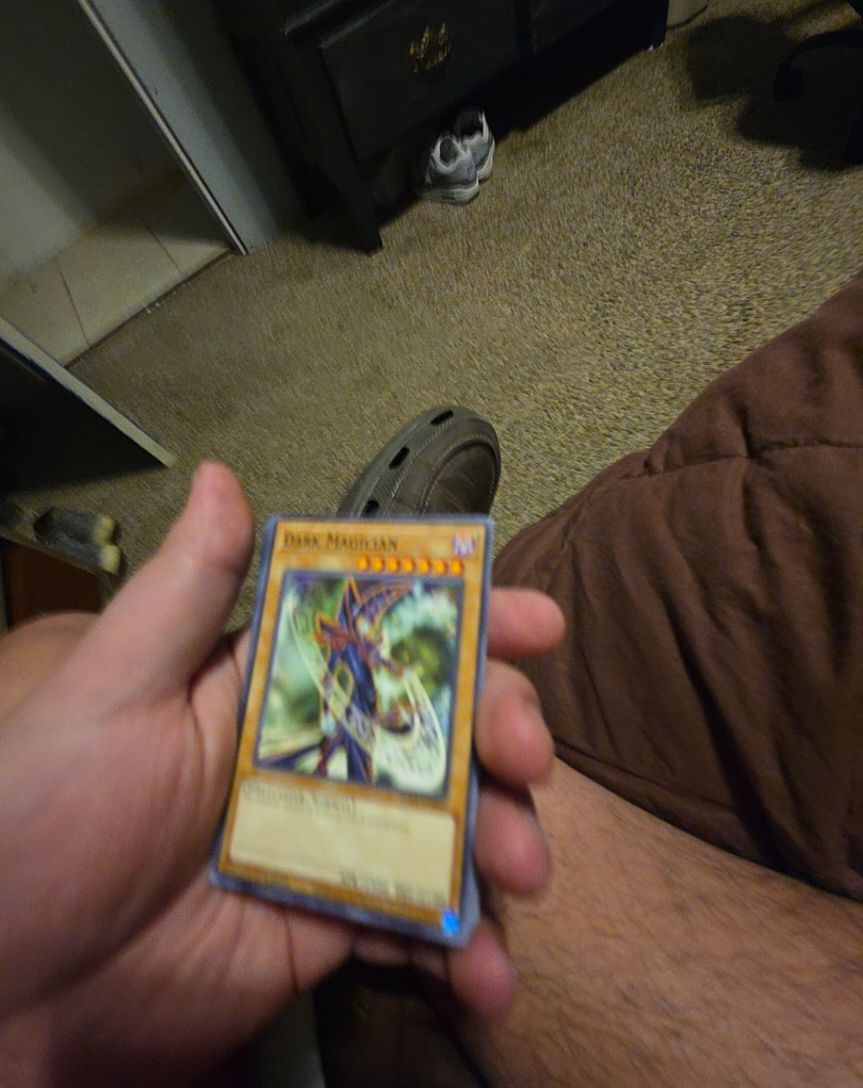 1996 Yu-Gi-Oh! SDY-006 Dark Magician — front