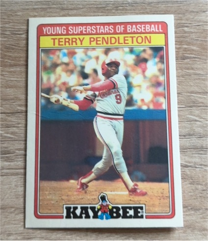 1986 Topps Kaybee Superstars of Baseball #23 Terry Pendleton — front